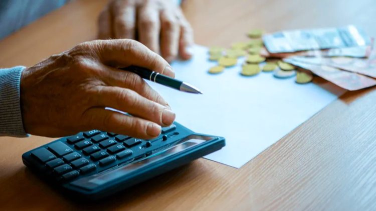 Pourquoi le prix des assurances augmente-t-il en 2025 ?