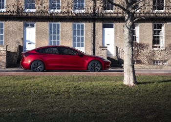 Tesla Model 3 à 299 € par mois : Révélation d&rsquo;une Offre Incroyable ou Simple Illusion ?