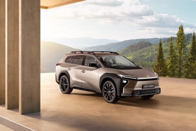 Toyota agrandit son bZ4X électrique : un coffre si vaste que vous n&rsquo;y croirez pas !
