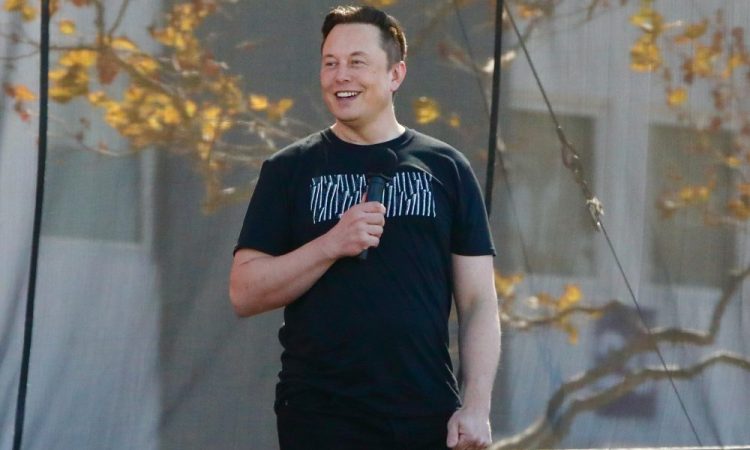 Elon Musk dévoile des informations inquiétantes sur le lancement des Robotaxis Tesla en juin !