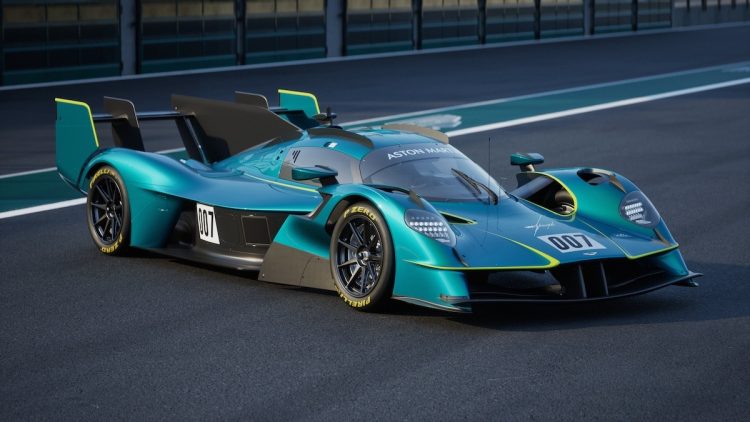 Les incroyables secrets des trois vies de l’Aston Martin Valkyrie vous étonneront !