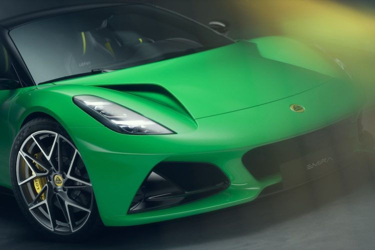 Lotus face à une crise de schizophrénie : l’étonnant tournant qui pourrait tout changer