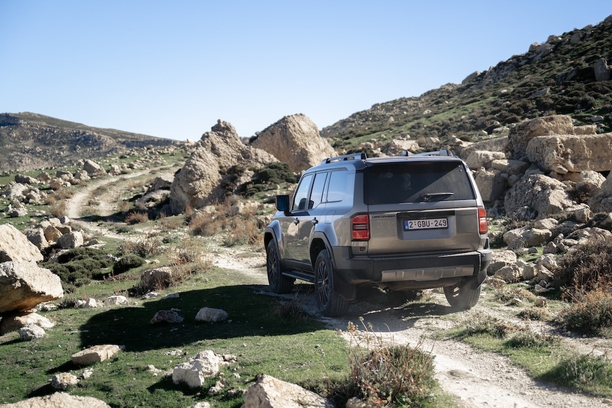 Toyota Land Cruiser Hybrid 48V