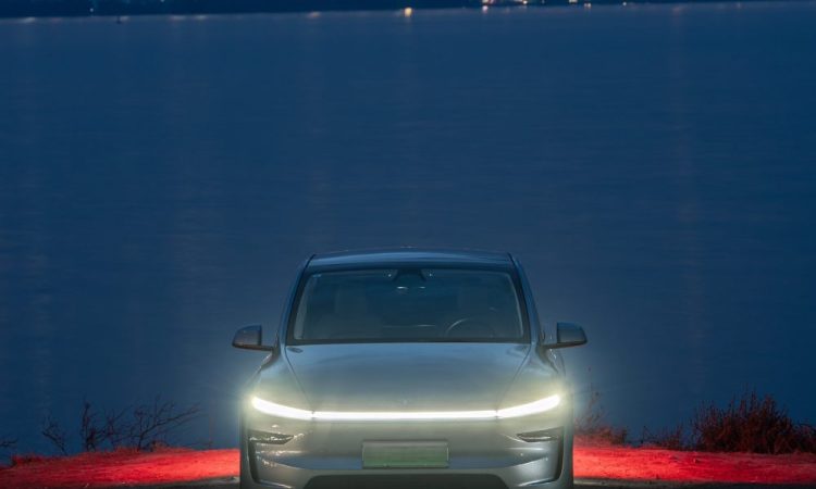 Le Tesla Model Y à 6 sièges : un aperçu surprenant d&rsquo;un espace optimisé !