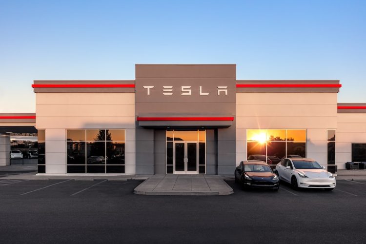 Tesla conteste un jugement choquant après un accident mortel : que cache cette décision ?