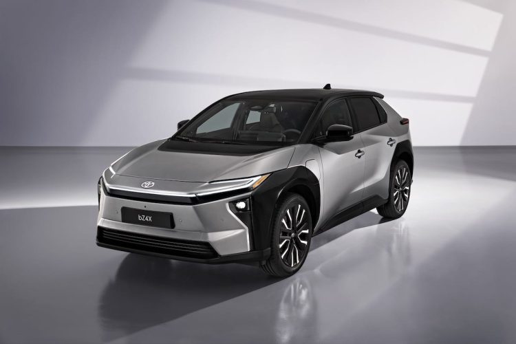 Toyota offre une ultime opportunité au bZ4X électrique : ne la manquez pas !