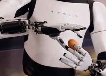 Tesla aux prises avec l&rsquo;ingénierie de cette pièce d&rsquo;Optimus : un défi presque résolu !