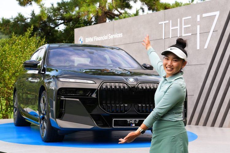Lucy Li réalise un trou-en-un et s’empare d&rsquo;une BMW i7 à 150 000 € : la chance est-elle vraiment de son côté ?