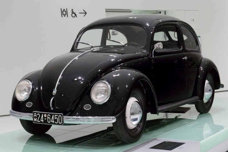 La Volkswagen Type 1 : il y a 89 ans, la légende prenait vie sur nos routes !