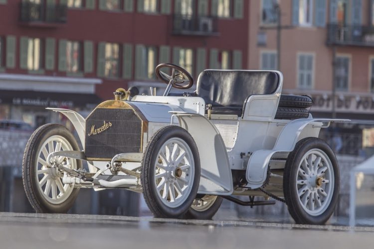 Mercedes 35 ch : la voiture qui a bouleversé le monde de l’automobile !