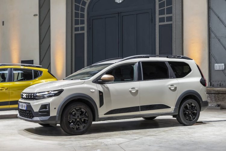 Nouveau Dacia Jogger : des motorisations surprenantes, des tarifs choc et des équipements au top !