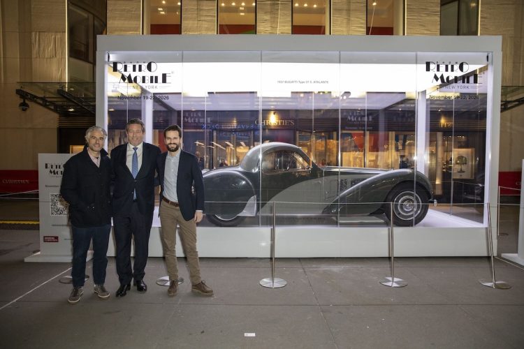 Une Bugatti Mythique : l&rsquo;étonnante célébration de Rétromobile New York qui va vous laisser sans voix !