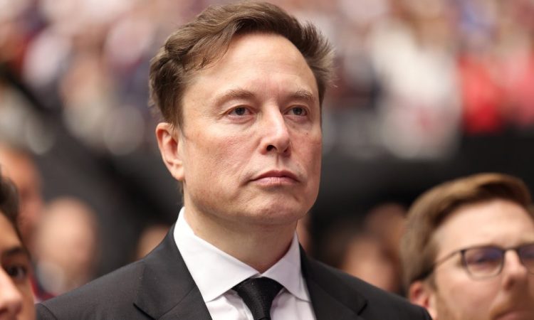 Elon Musk : et si l’IA et la robotique rendaient le travail « optionnel » dans 20 ans ?