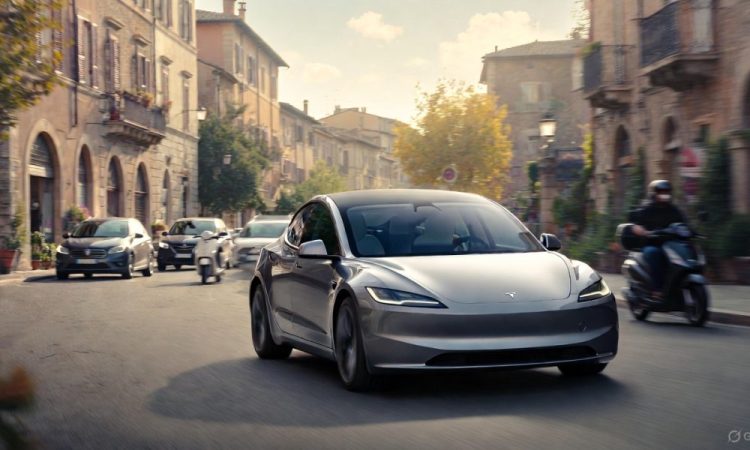 Tesla prolonge les manèges supervisés de FSD en Europe : une décision inattendue qui suscite de vives interrogations !