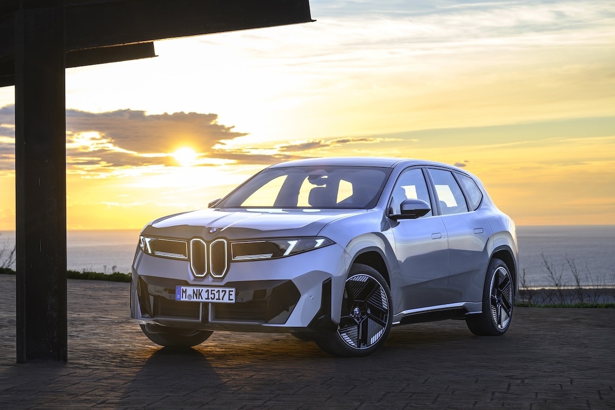 BMW iX3