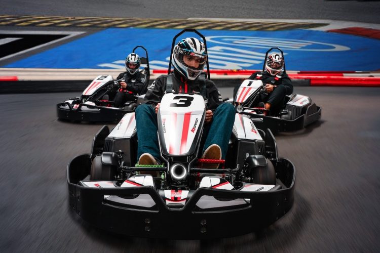 Porsche entre dans l’univers du karting : une surprise incroyable !