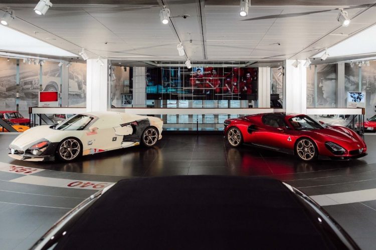 L’Alfa Romeo 33 Stradale fait son entrée au musée : un héritage automobile à ne pas manquer !