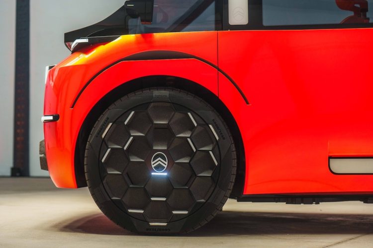 Un pneu surprenant signé Goodyear pour Citroën qui va changer la donne !