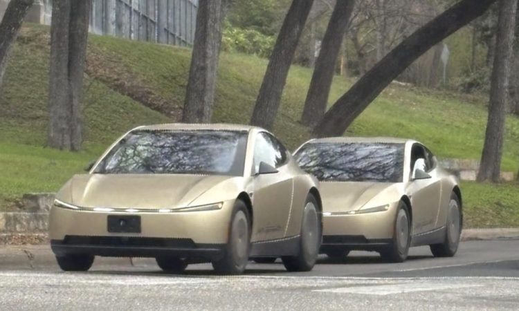 Le Cybercab de Tesla transforme déjà les routes d’Austin, et vous ne devinerez pas pourquoi !
