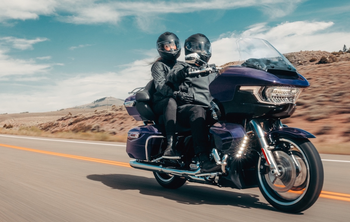 Road Glide 3