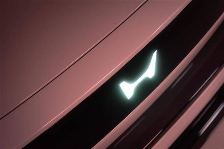 Un H surprenant vient bouleverser l’univers de Honda !