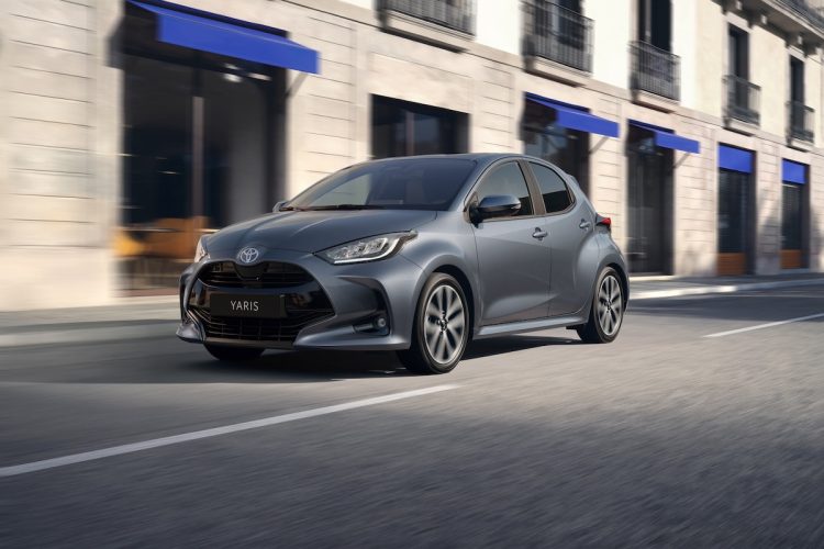 La Toyota Yaris Hybride, une surprise bien équipée à prix doux !