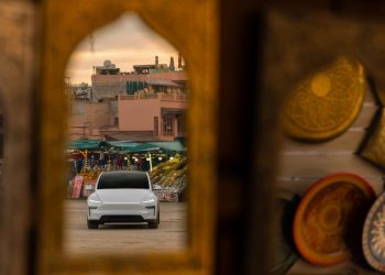 Tesla provoque une onde de choc au Maroc avec cette vidéo inédite !