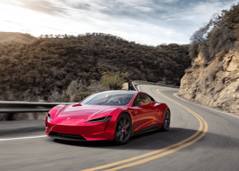 Tesla dévoile un détail juteux sur le Roadster et sème le doute sur son calendrier de lancement !